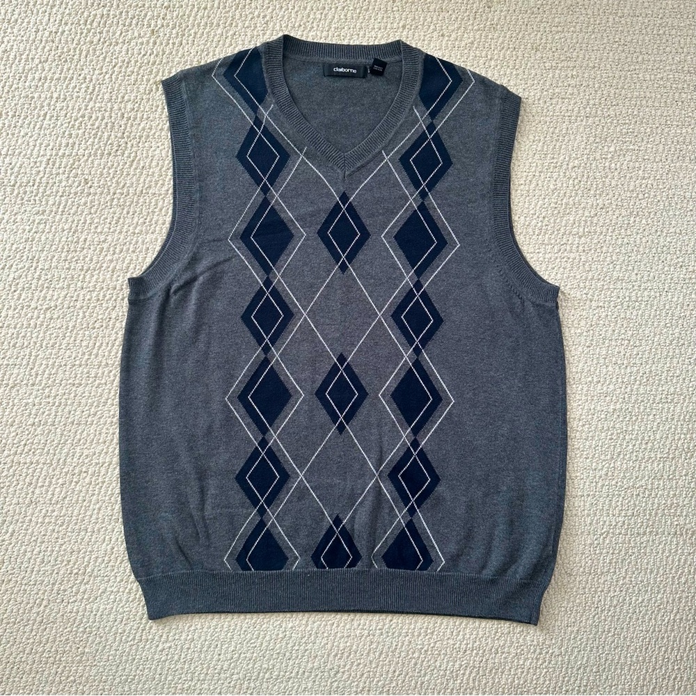 Retro Patterned Argyle Vest